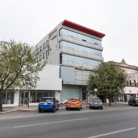 Hotel Soyforaneo Монтеррей Екстер'єр фото